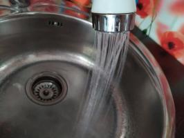 أسرار حفظ المياه: كيفية الدفع للمياه هو 5 مرات أقل استخدام المرحاض، وأجهزة