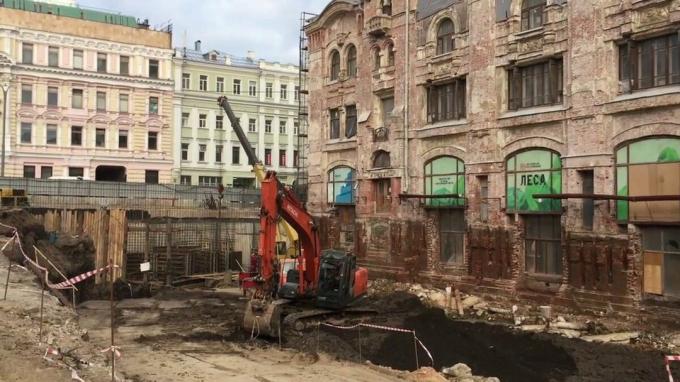 ترميم متحف الفنون التطبيقية في موسكو. 