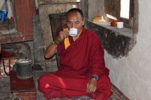 أسرار من التبت: أو لماذا الصباح شرب الماء الساخن الرهبان المعمرين.