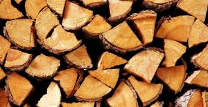 ما هي أفضل الخشب لتسخين الفرن؟