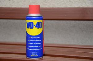 Antilayfhak أو لا يمكن استخدام WD-40؟